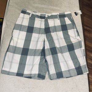 NWT Carbon Checkered Shorts 38
